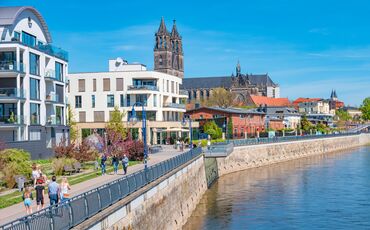 Ansicht auf Magdeburg und die Elbe