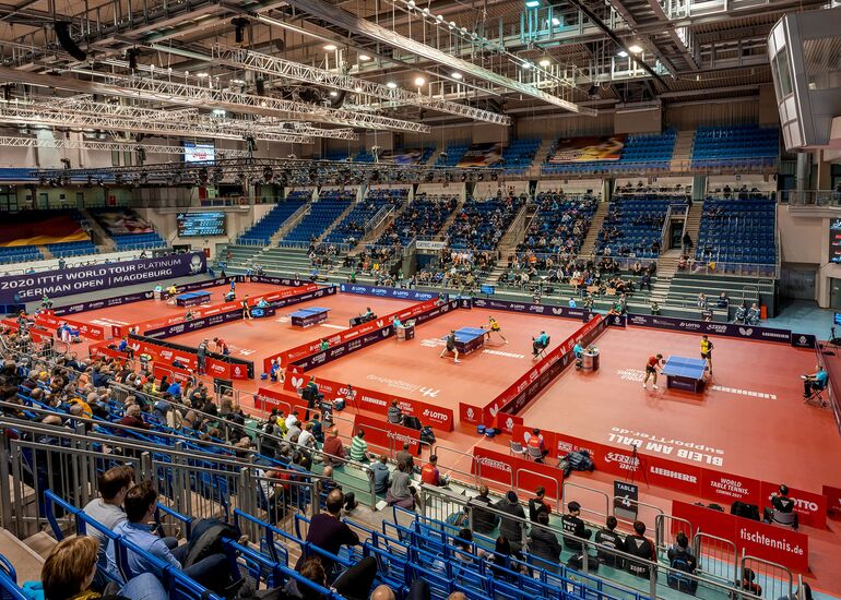 Tischtennisturnier in der GETEC-Arena in Magdeburg