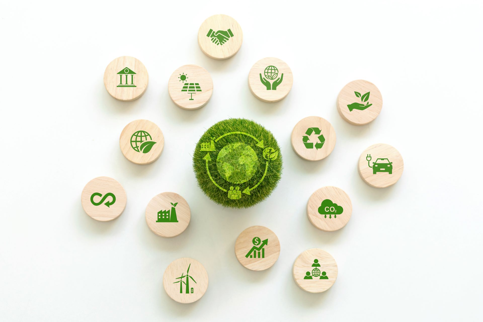 LCA-Ökobilanz-Konzept. Ein grüner Ball mit einem LCA-Symbol. Umweltverträglichkeitsprüfung in Bezug auf Produktwertschöpfungsketten. Geschäftliche Wertschöpfungskette und wachsende Nachhaltigkeit. Kreislaufwirtschaft